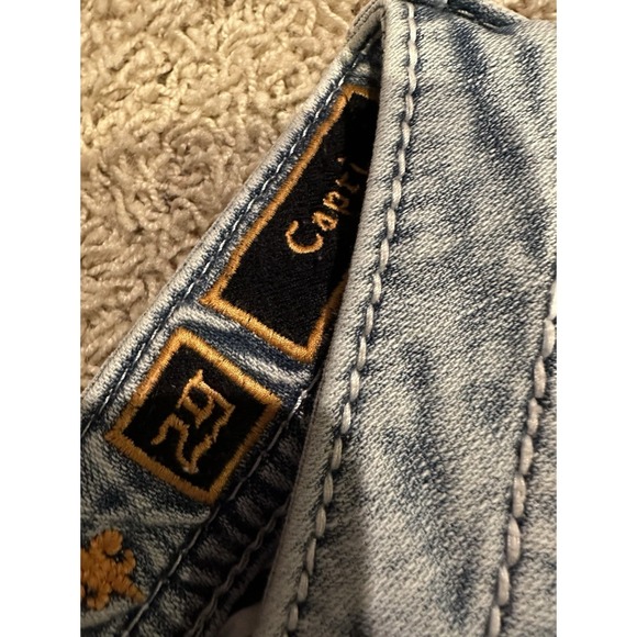 Rock Revival Women's Kaitlyn Low Rise Capri Jeans Size 29 - Picture 3 of 6